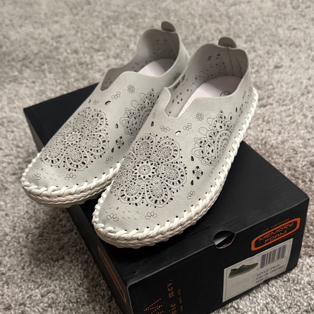 Bernie Mev Cut Slip-On Shoes